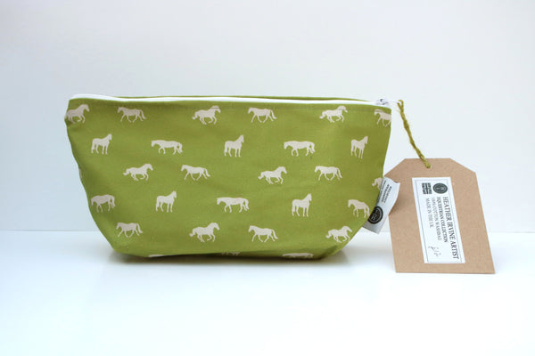 Horse equestrian washbag